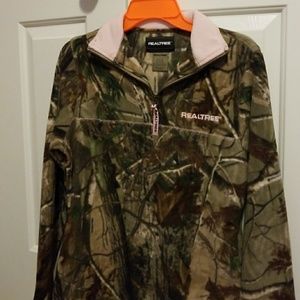 Realtree camo zip sweat shirt